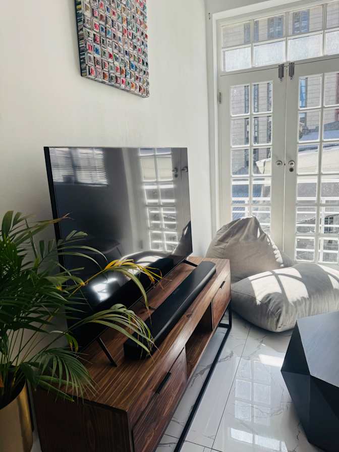 Bonke Mahamba's room