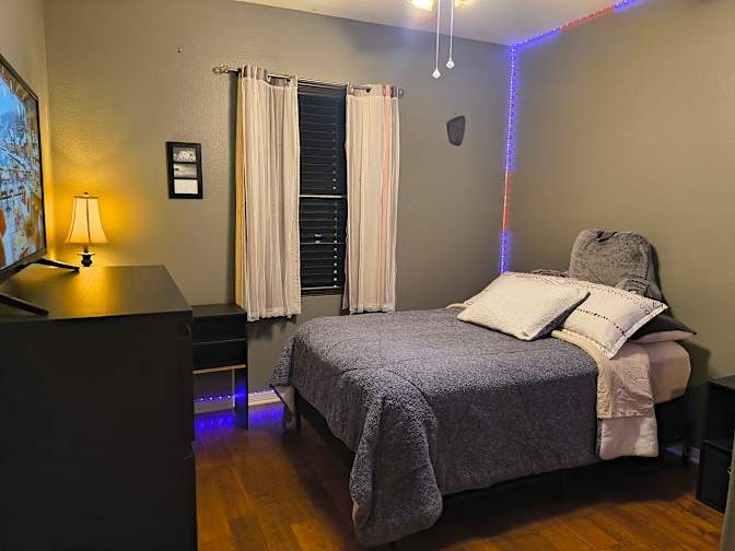Kate's room