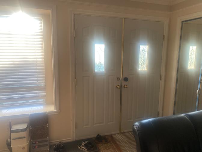 Louis-Thomas's room