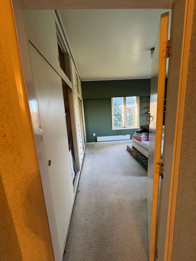 Stephanie's room