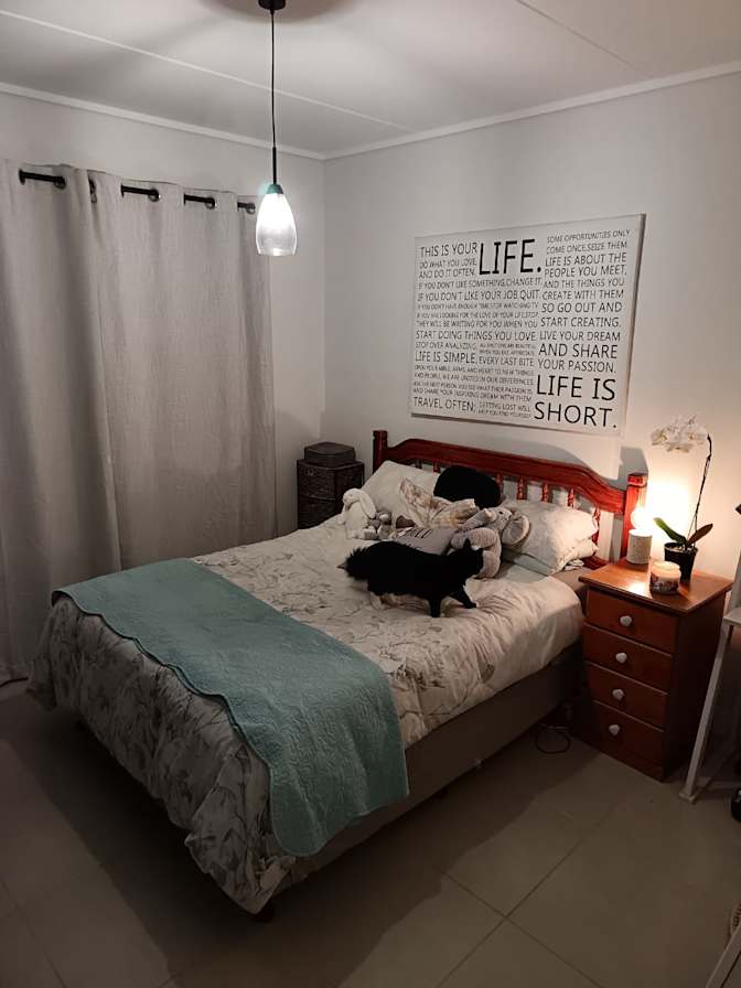 Llewellyn's room