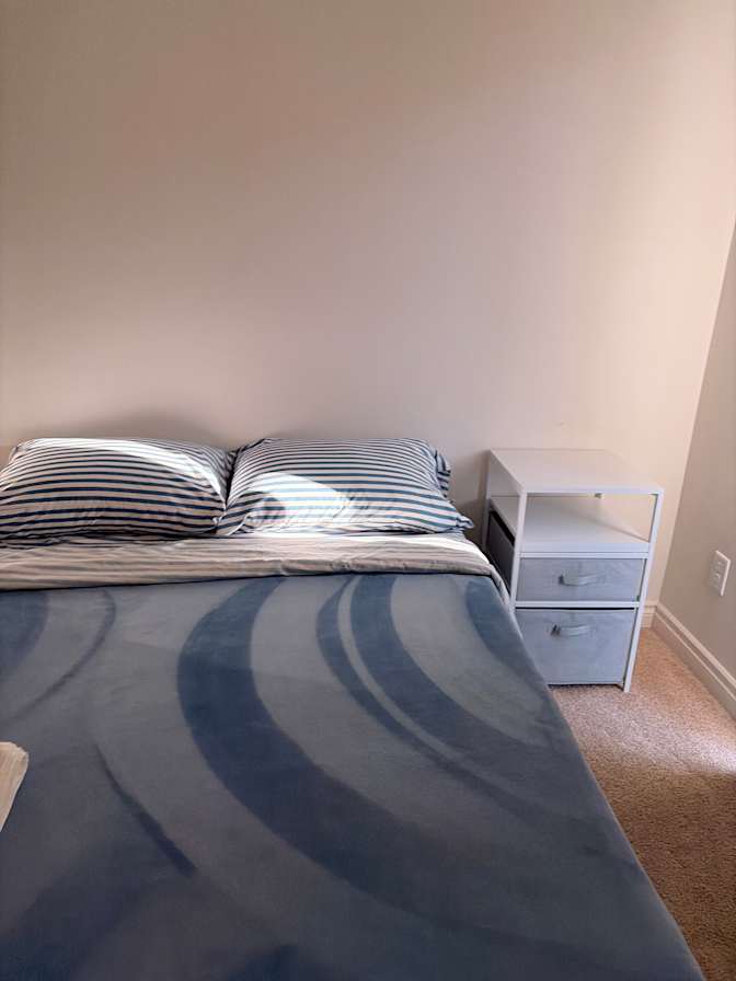 Nyre's room