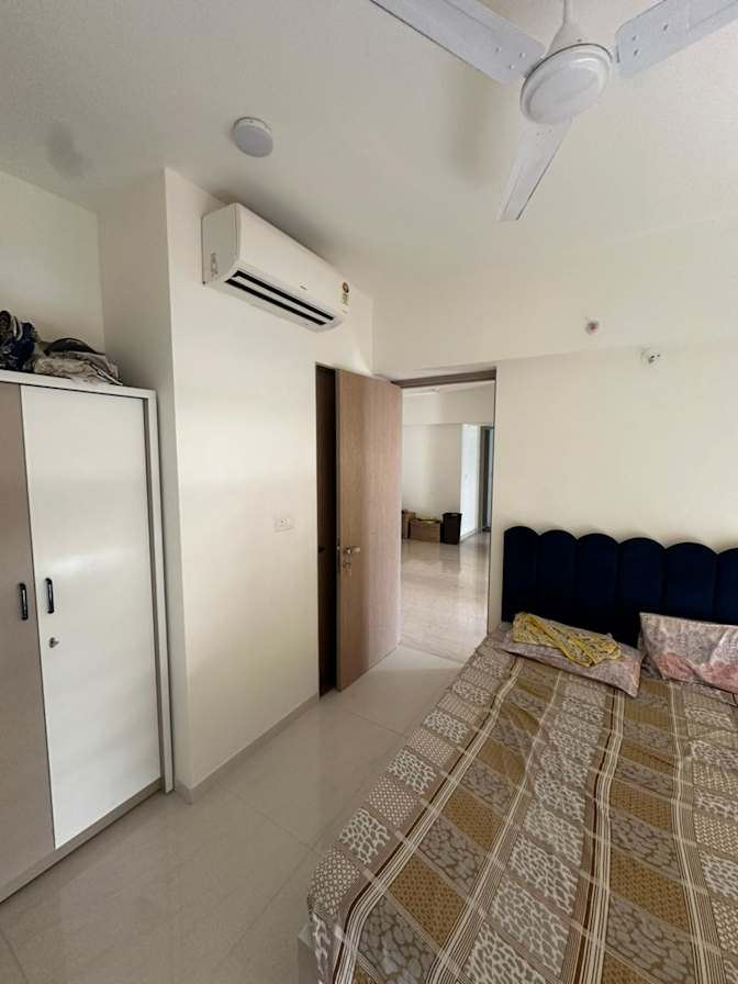 Harry Patel's room