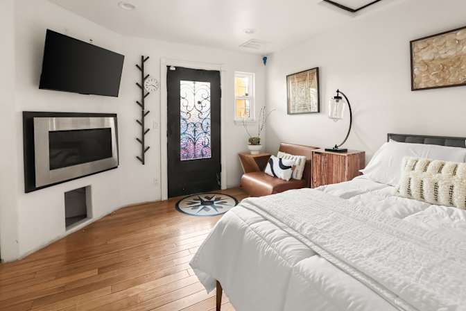 Tammy's room