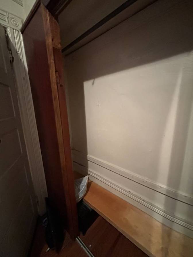 Kaitlyn's room
