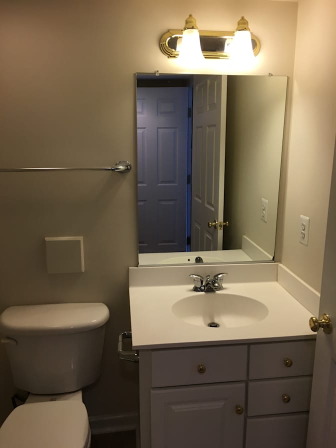 Omer's room
