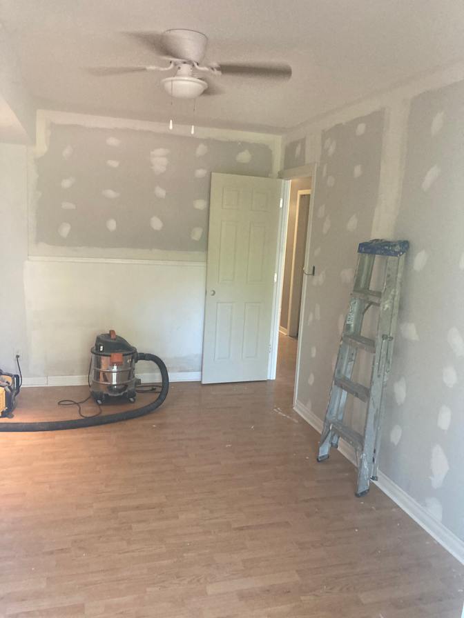 East End - Photo 7