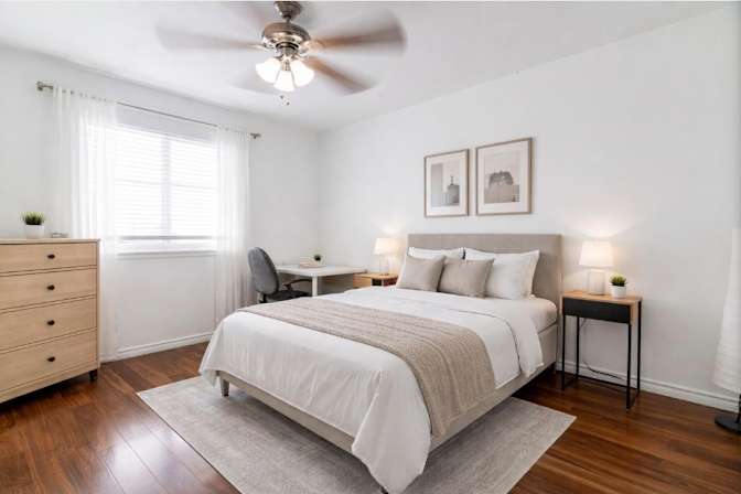 Julie Tuoi Ngo's room