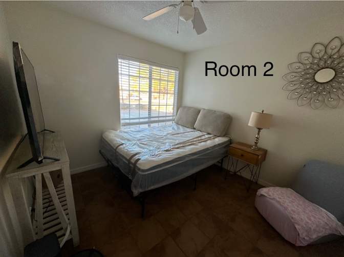 Manuela's room