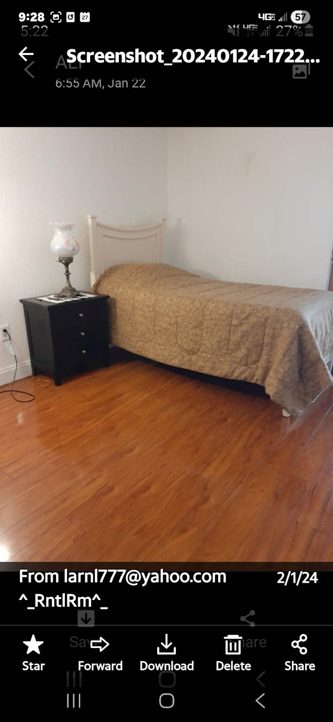 liz's room