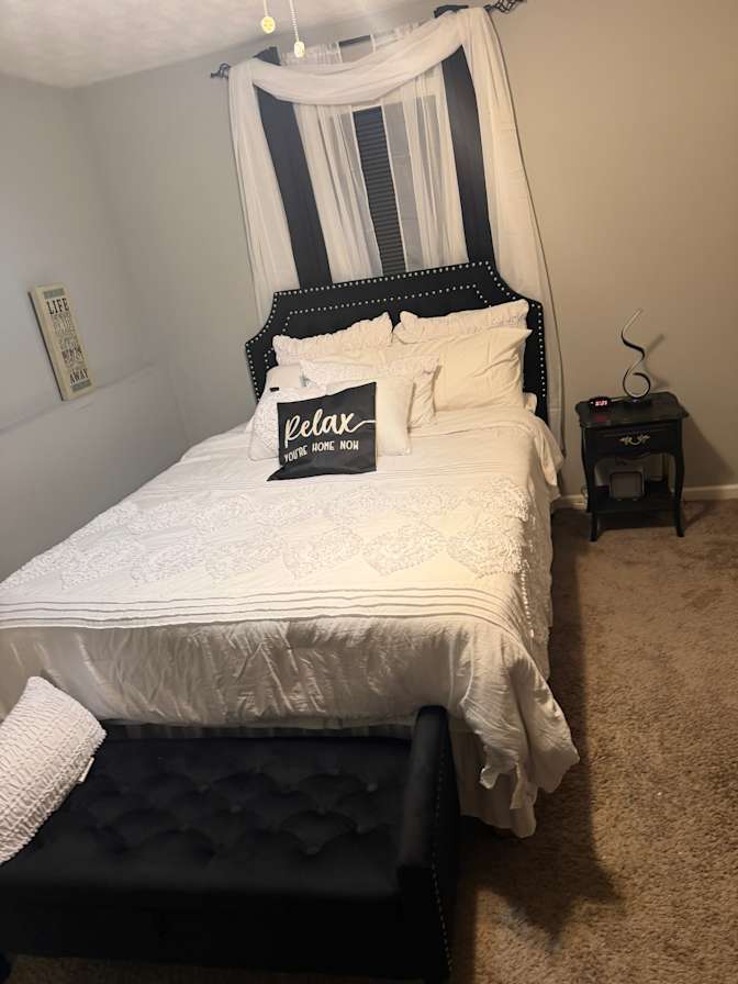 Stacia Brown's room