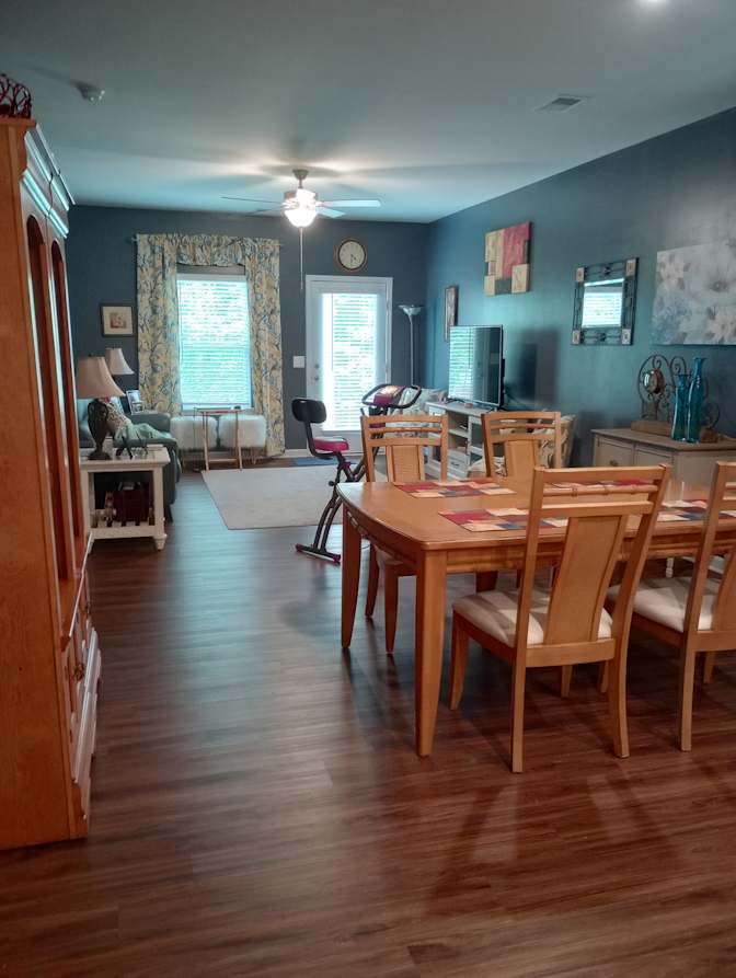 Cindy's room