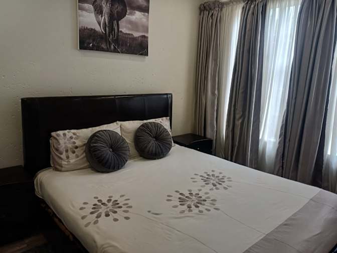 Tshidi's room