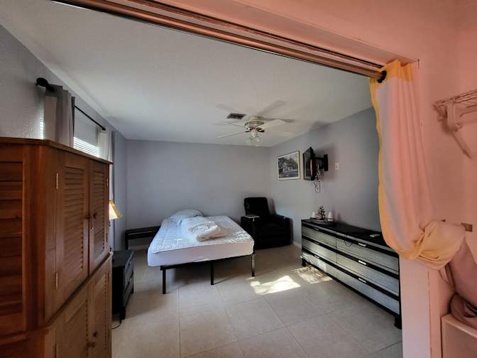 Delray Beach's room