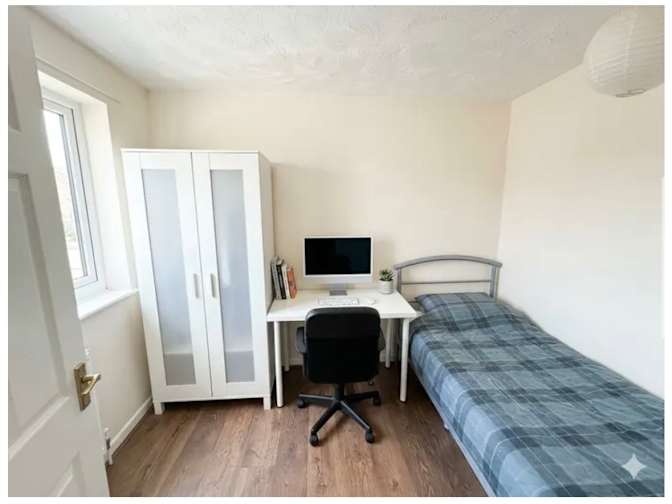 Chelsea's room