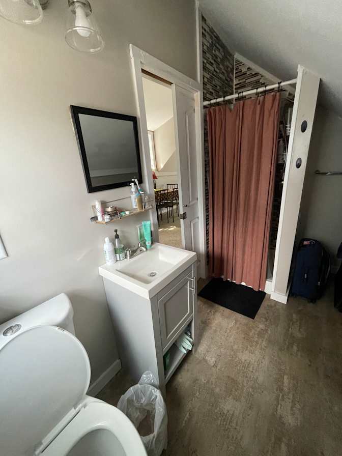 Caroline's room