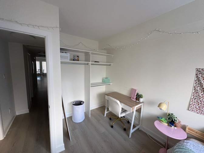 Kemoya's room