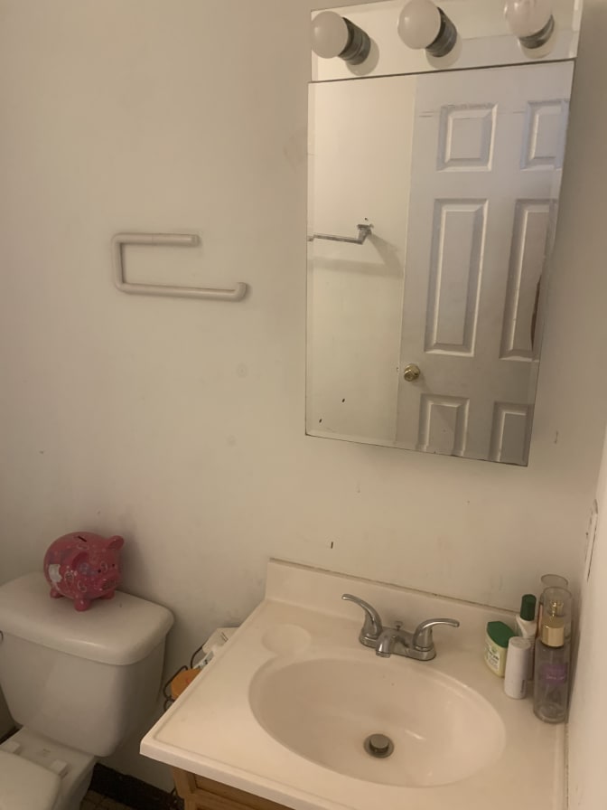 vaughn's room