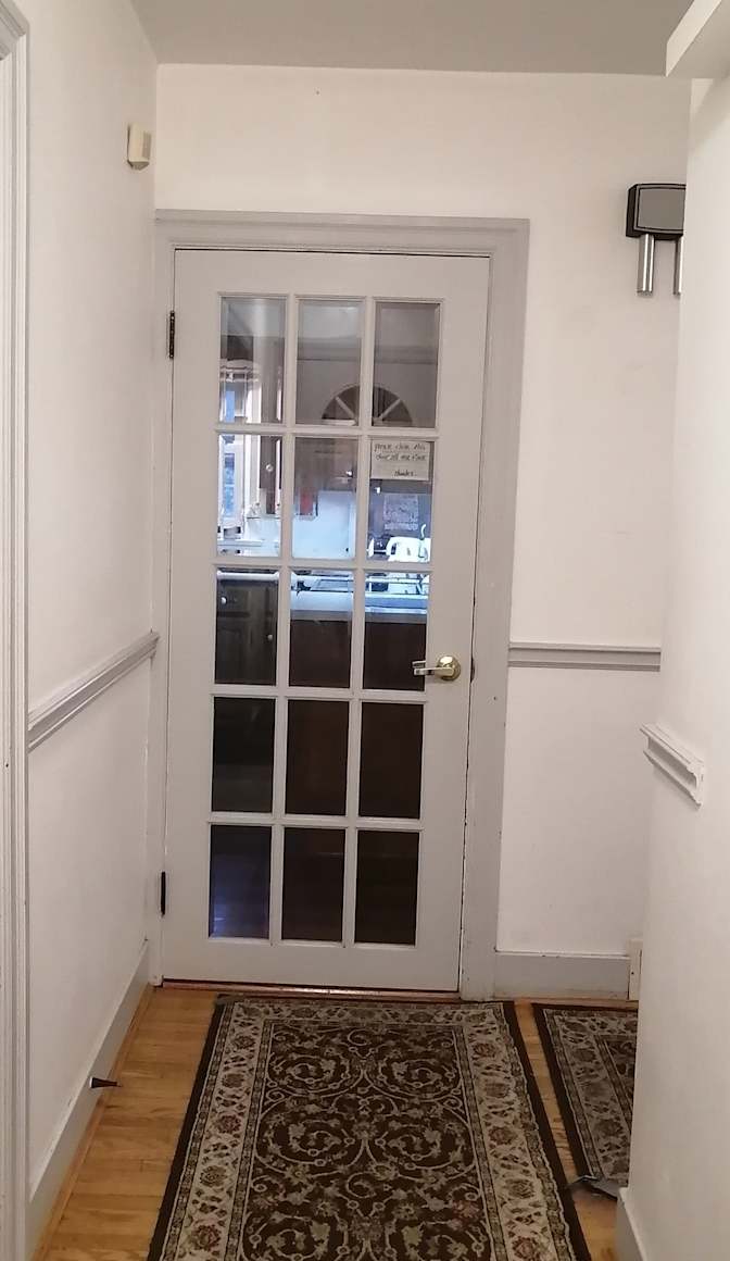 Alice.'s room