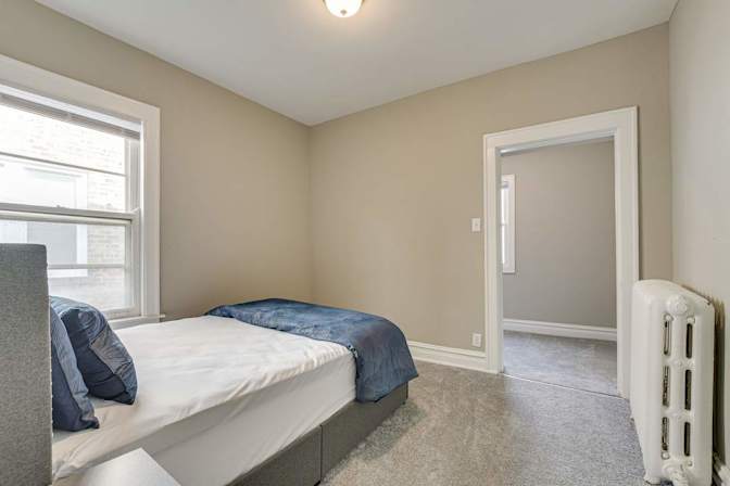 Victoria's room