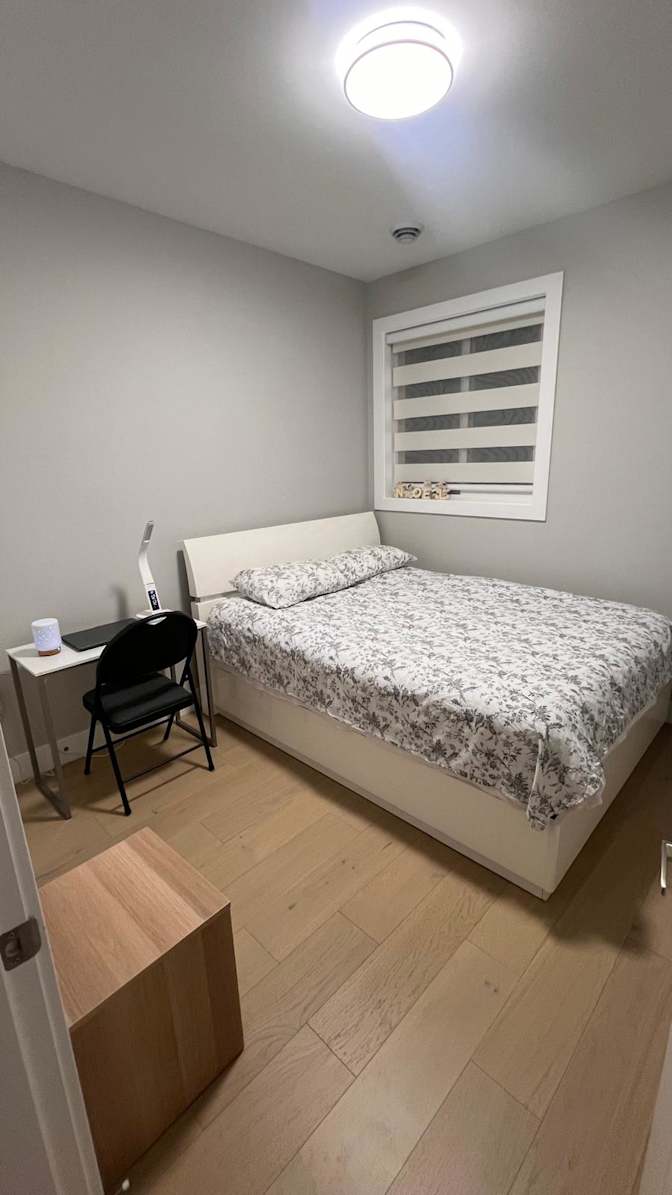 Dan's room
