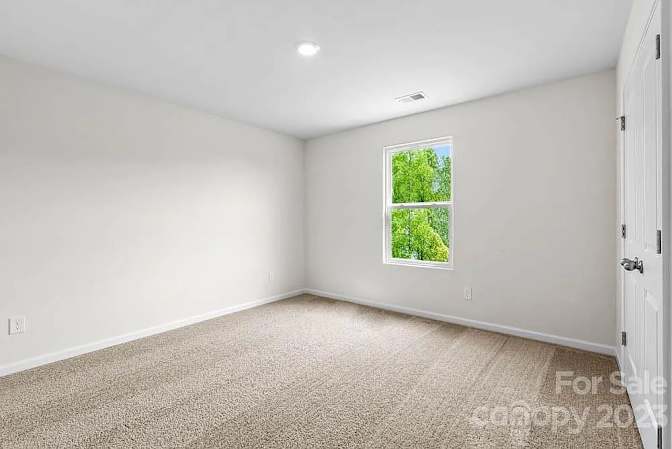 Alcove Rooms's room