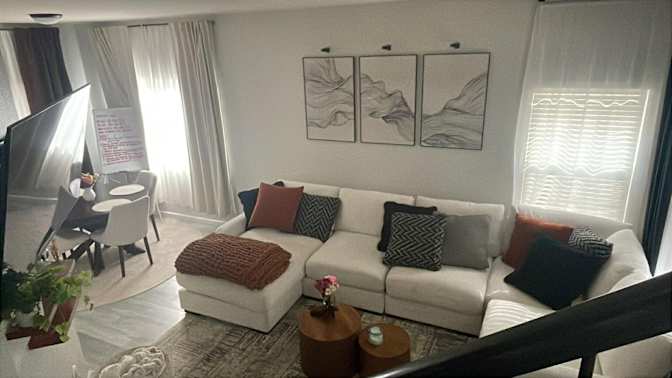 Eskarleth Soriano's room