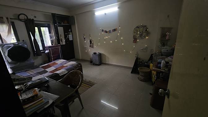 Poorvi's room