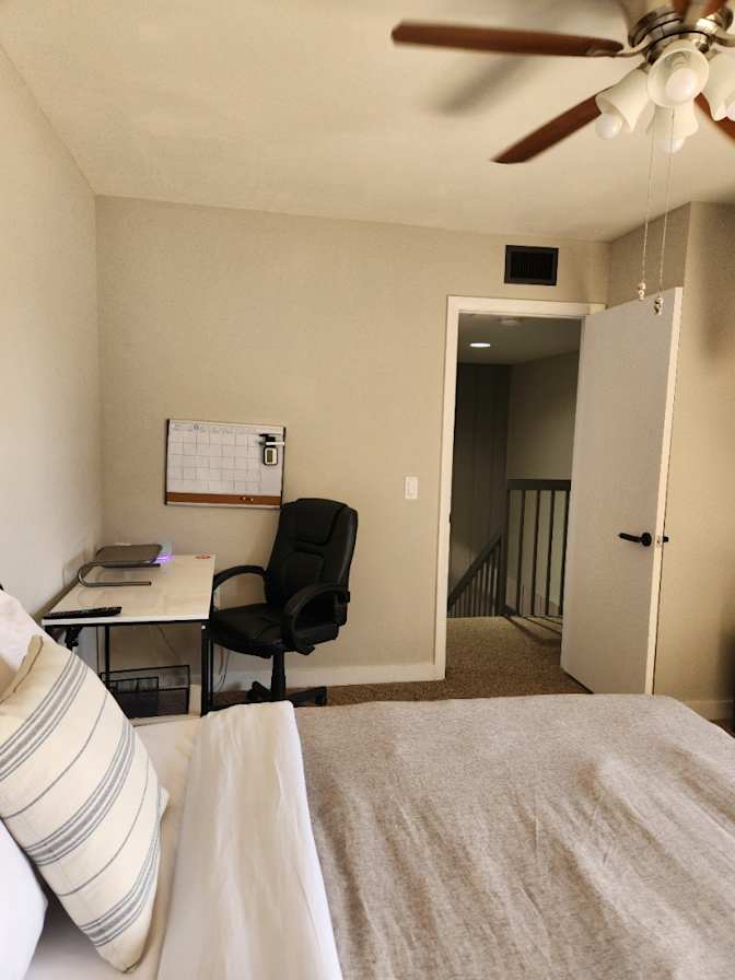 Santiago's room