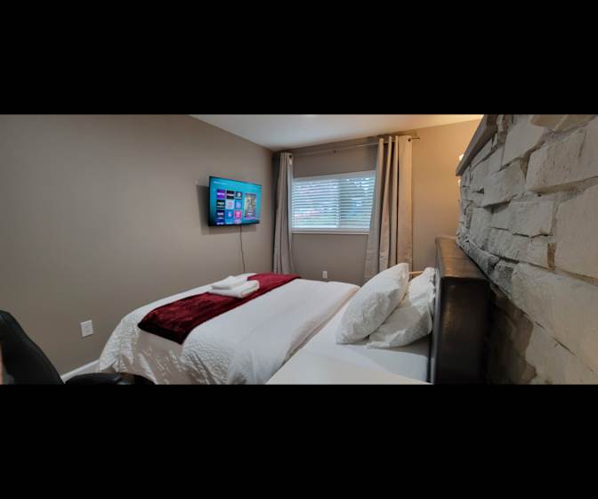 Bnb Aurora's room