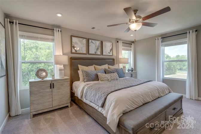 Alcove Rooms's room