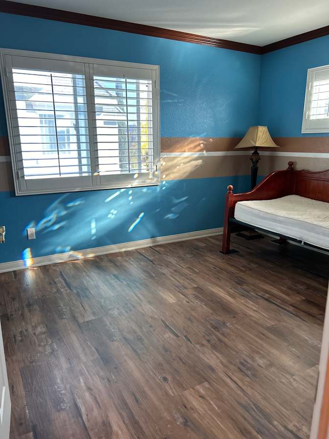 CORAZON's room