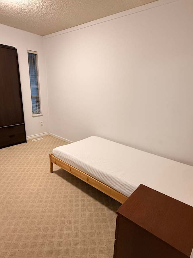 Nhi Chu's room