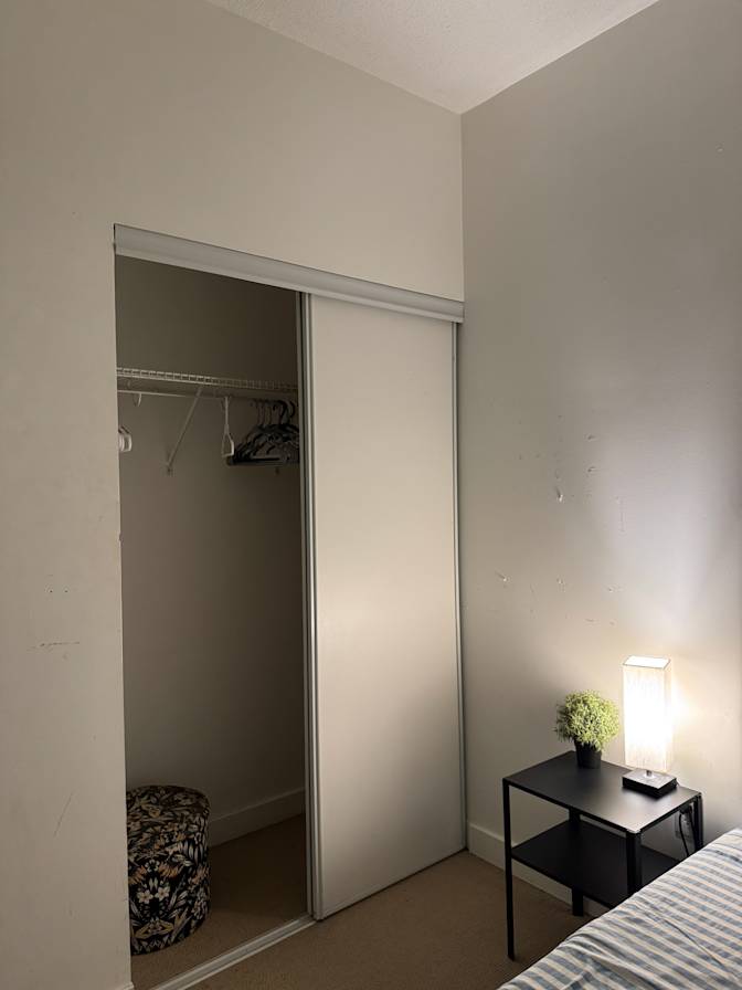 Farhan's room