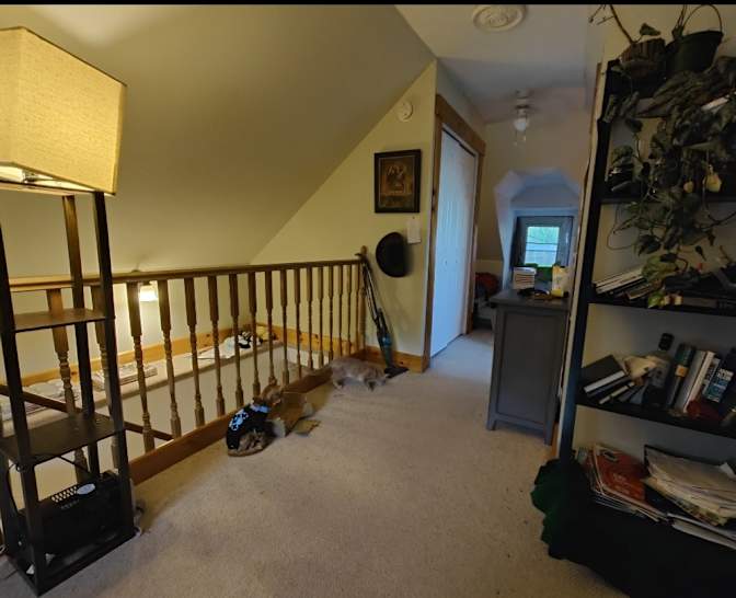Miran's room
