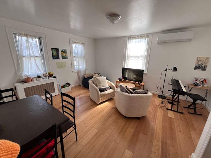 Robert's room