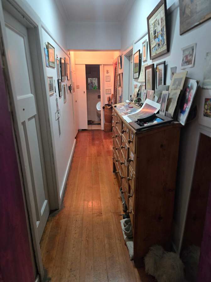 Green Point Tree House's room