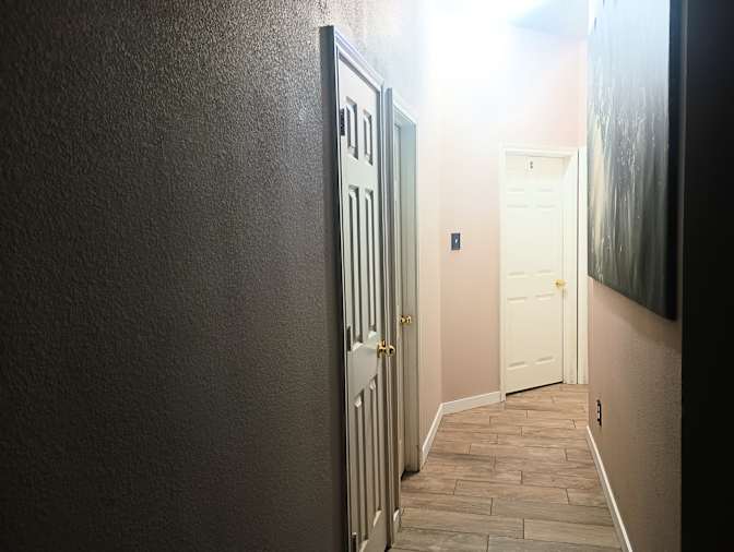 Kenya S's room