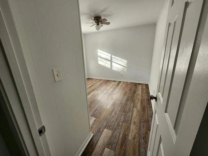 Alcove Rooms's room
