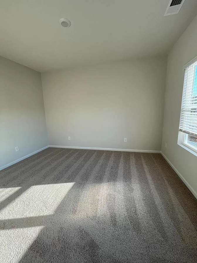 Alcove Rooms's room