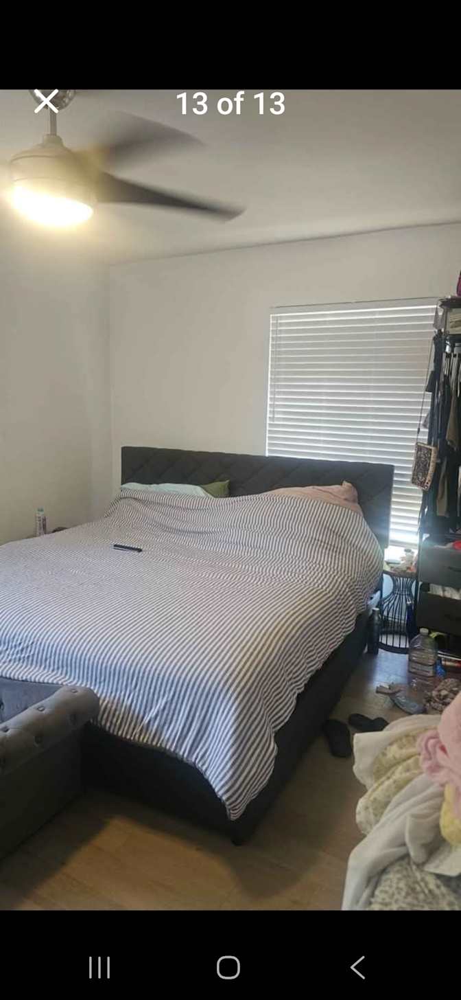 Ron's room