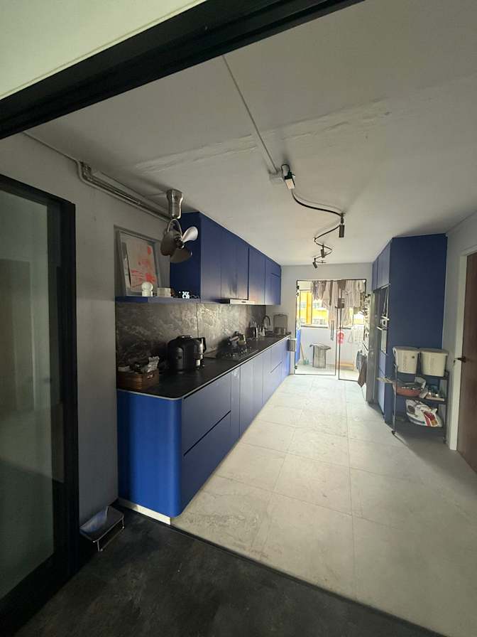 Luetphong Foong's room