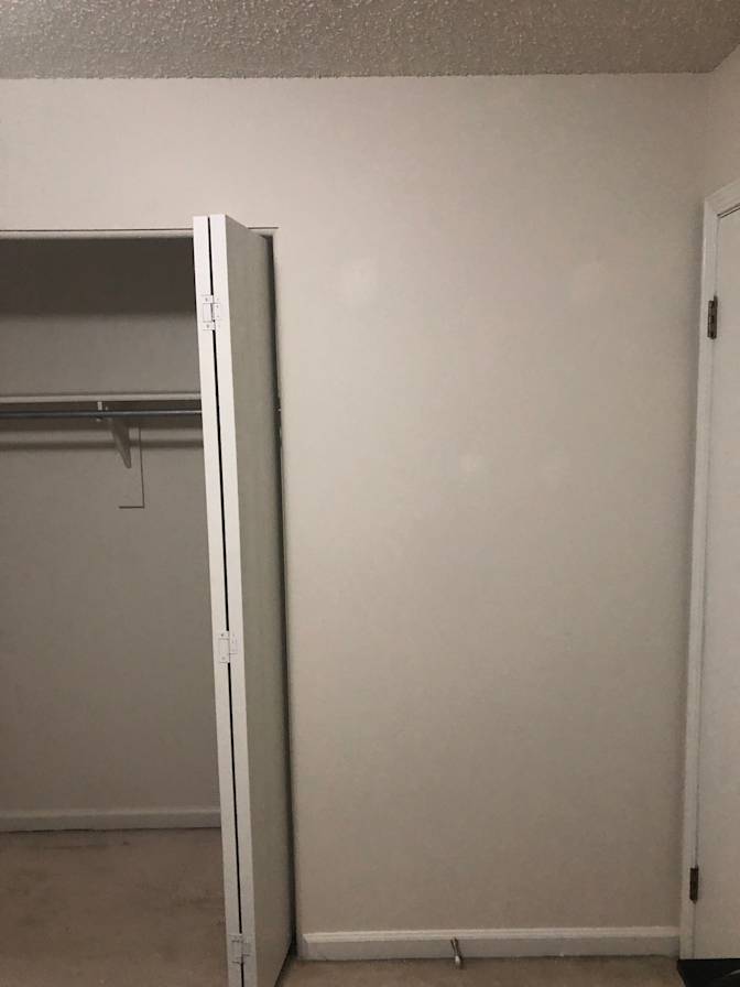 Duc's room