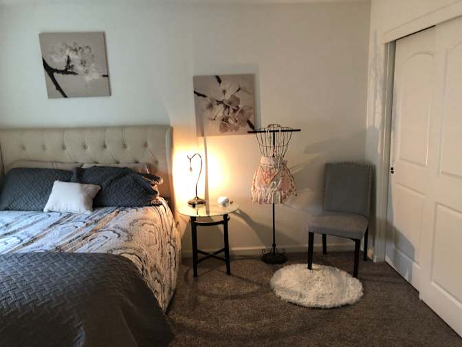 Lacey's room