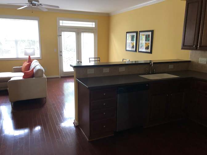 Alcove Rooms's room