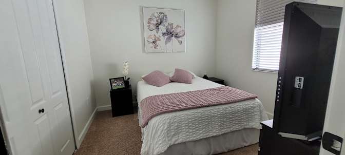Federico's room
