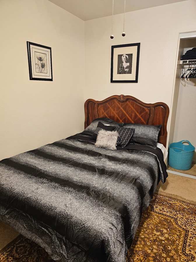 Kate's room