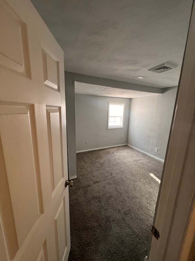 Jay/Nikki's room