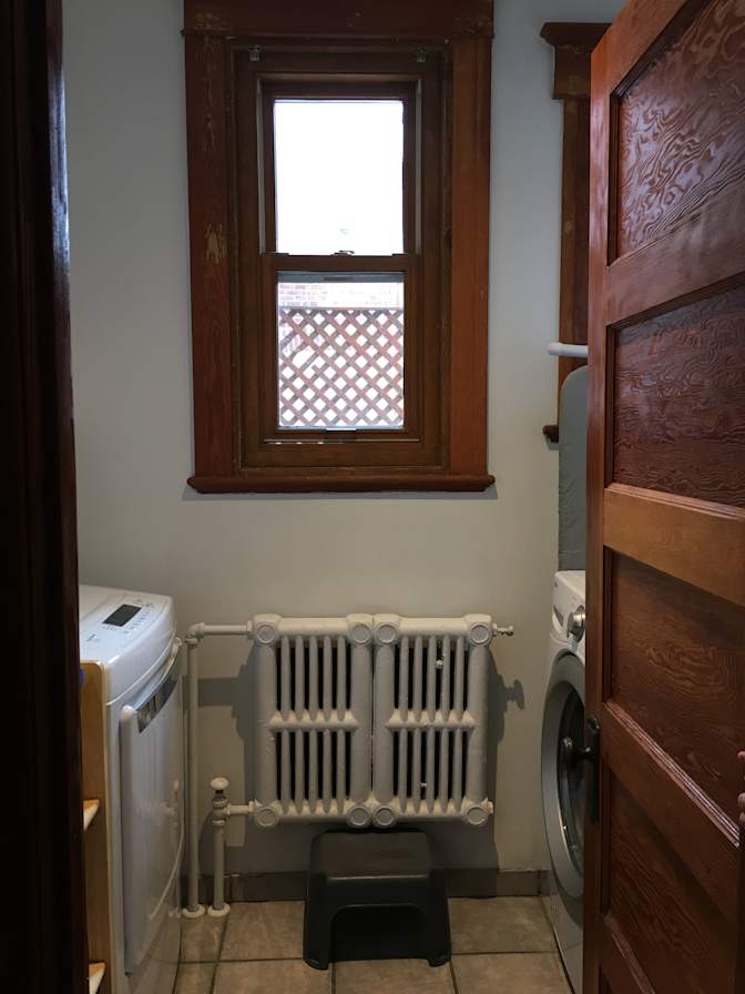 Irem Bekter's room