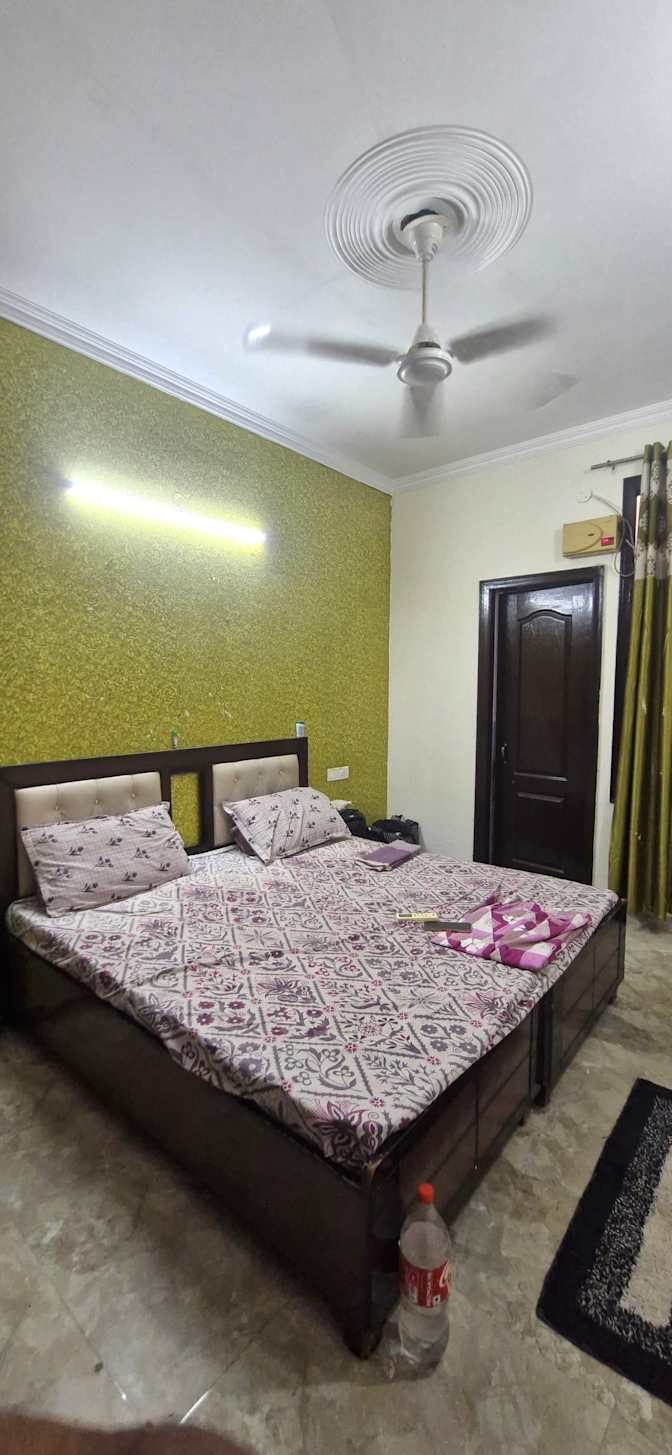 Shine's room